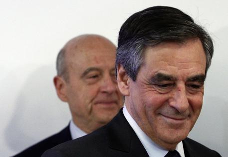François Fillon (a destra) e Alain Juppé (dietro) © AP