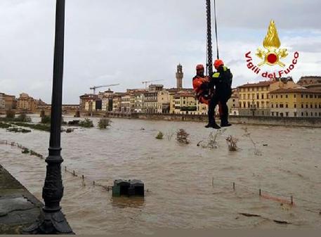 Enlargement of Arno river due to heavy rains in Florence © ANSA