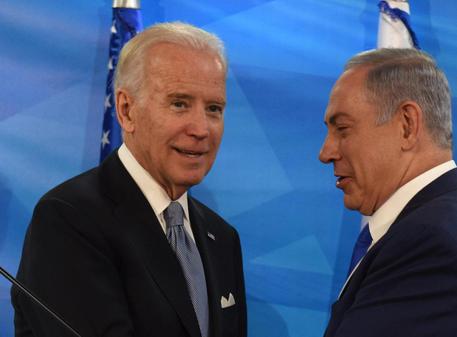 Joe Biden e Benyamin Netanyahu © EPA