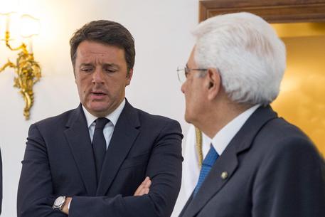 Il Presidente della Repubblica Sergio Mattarella con il Presidente del Consiglio Matteo Renzi a Roma lo scorso 27 giugno. ANSA/FRANCESCO AMMENDOLA UFFICIO STAMPA QUIRINALE © ANSA
