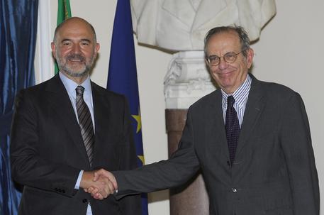 Pierre Moscovici e Pier Carlo Padoan in una foto d'archivio © ANSA