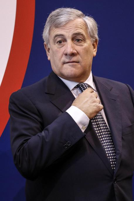 Banche: Tajani, riduzione Npl sia equilibrata © ANSA