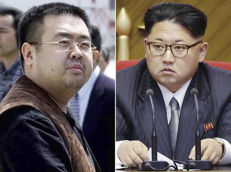 Kim Jong Nam, a sinistra, e Kim Jong Un © AP