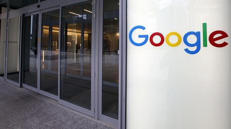 Google: lotta a contenuti offensivi, in 10mila li segnaleranno © ANSA