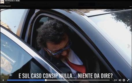 Un frame tratto dal video pubblicato sul blog di Beppe Grillo © Ansa