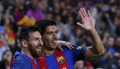 Lionel Messi,Luis Suarez © AP