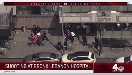 Sparatoria al Lebanon Hospital del Bronx, New York © AP