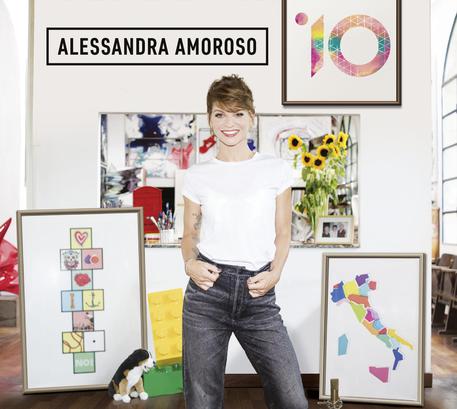 Alessandra Amoroso e la cover del suo nuovo album, '10' © ANSA