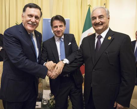 Libia, conferenza di Palermo per Conte è 