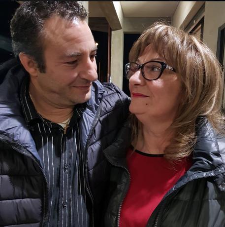 Rocco Bava, 43 anni, e Francesca Petrolini, 53 anni, in una foto tratta dal profilo Facebook  dell'uomo © ANSA