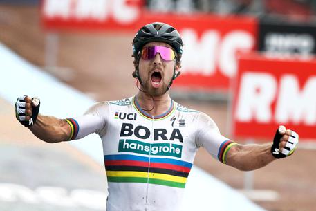Sagan vince la Parigi-Roubaix 2018 © AP