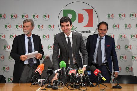 Conferenza stampa nella sede del Pd di Maurizio Martina, Graziano Delrio e Andrea Marcucci © ANSA