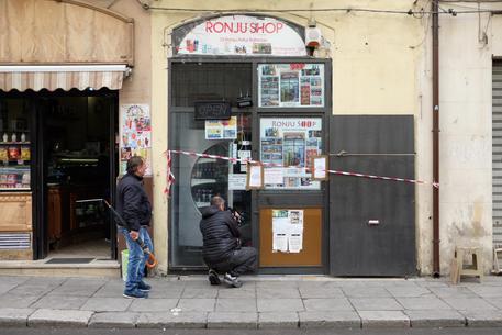Rapinatore ucciso a Palermo, due feriti © ANSA