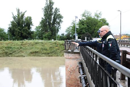 Maltempo: allerta in E-R, ponti chiusi a Modena sul Secchia © ANSA