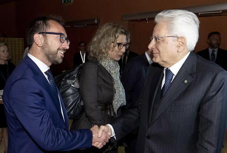 Il presidente della Repubblica Sergio Mattarella con il ministro della Giustizia, Alfonso Bonafede (ARCH) © ANSA 