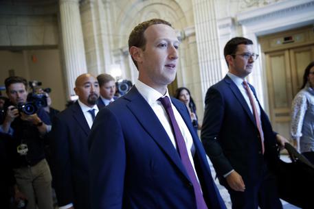 Facebook CEO Mark Zuckerberg attends meetings on Capitol Hill © EPA