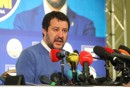 Matteo Salvini ieri in conferenza stampa © ANSA