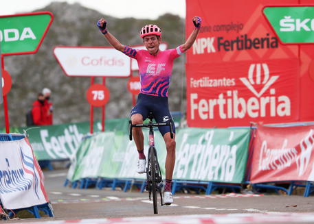 Ciclismo: a Carthy 12/a tappa Vuelta, Carapaz nuovo leader © EPA