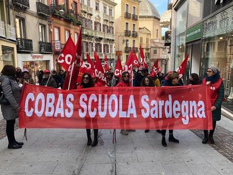 Scuola: protesta Cobas a Cagliari © ANSA