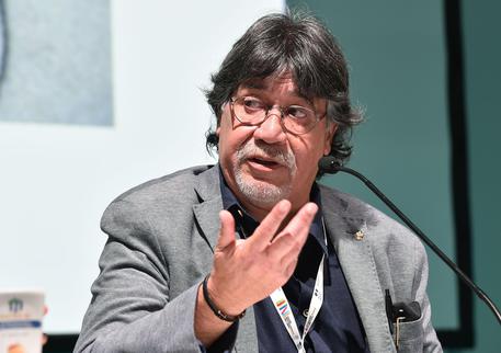 Lo scrittore Luis Sepulveda in una foto del maggio 2019 © ANSA