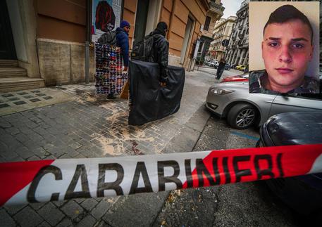 Rapina a Napoli, 15enne nuore ucciso da carabiniere © ANSA