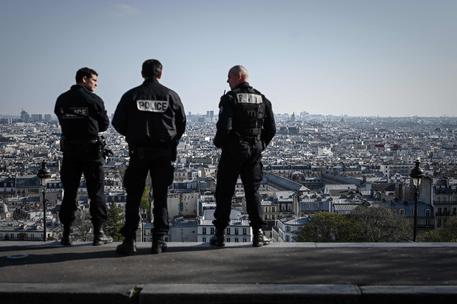 Polizia francese a Montmartre in una foto di archivio © AFP