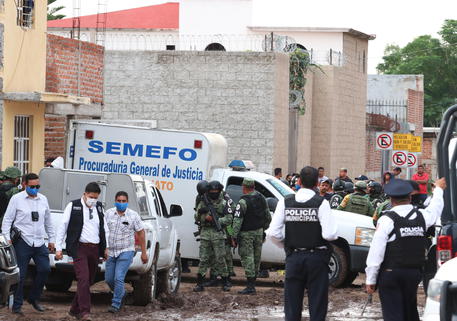 At least 24 killed in attack at drug rehab center in Mexico © EPA