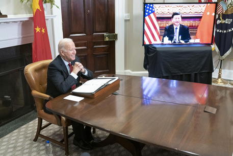 Summit virtuale tra Biden e Xi © EPA