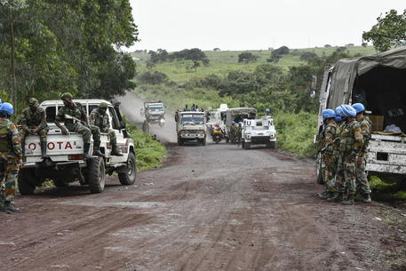 Una strada nei pressi del luogo dell'agguato in Congo © EPA
