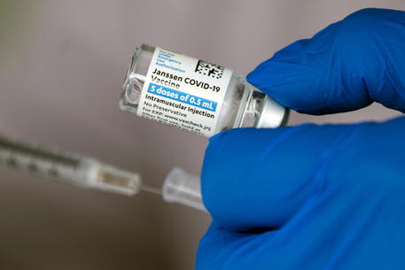 Il vaccino Johnson&Johnson © EPA