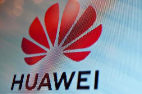 Huawei, possibile vendita divisione server per sanzioni Usa © AFP
