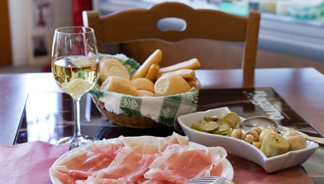 Il prosciuto San Daniele, must gastronomico del Fiuli-Venezia Giulia (ANSA)