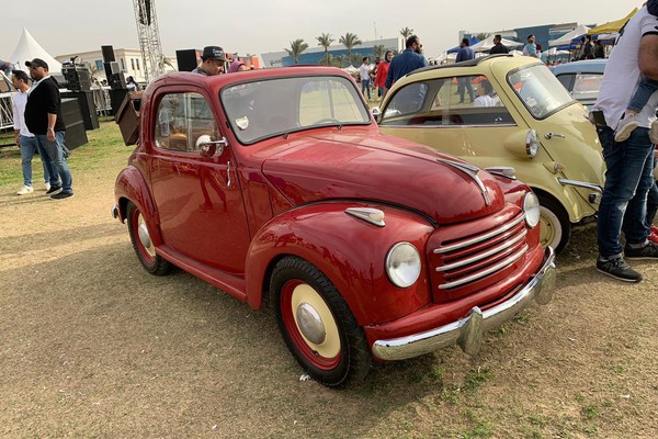 Una Fiat Topolino anni Cinquanta esposta al 'Cairo classic meet 2019'
