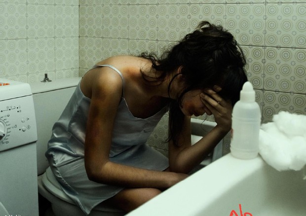 Una delle immagini della campagna delle Nazioni Unite contro la violenza sulle donne, tratta dal  sito ufficiale della campagna © ANSA