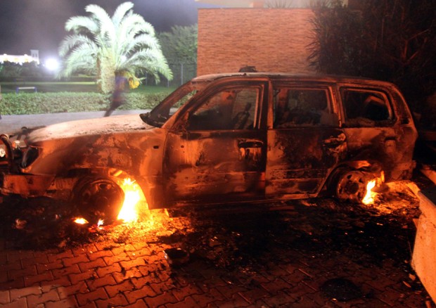 LIBIA: ATTACCO BENGASI, FBI A CACCIA DI TRE UOMINI (foto: EPA)