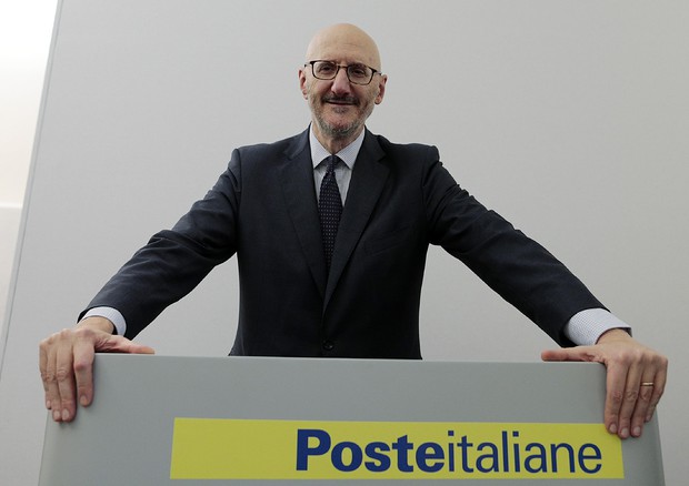 L'amministratore delegato di Poste Italiane Francesco Caio durante la presentazione Piano di  sviluppo strategico Poste 2020 © ANSA 
