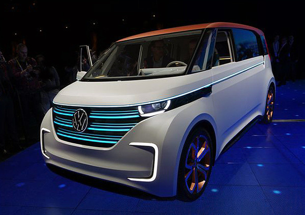 Vw Budd-e, innovativo minibus che aiuta ambiente e famiglia © Media Volkswagen US