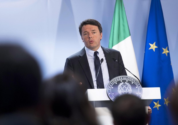 Il presidente del consiglio Matteo Renzi durante conferenza stampa a Bruxelles ANSA/ TIBERIO BARCHIELLI (ANSA)