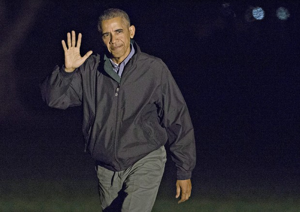 President Barack Obama returns to White House (foto: EPA)
