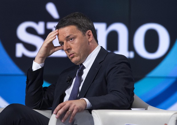 Il presidente del Consiglio Matteo Renzi durante la trasmissione di Rai1 Porta a Porta © ANSA