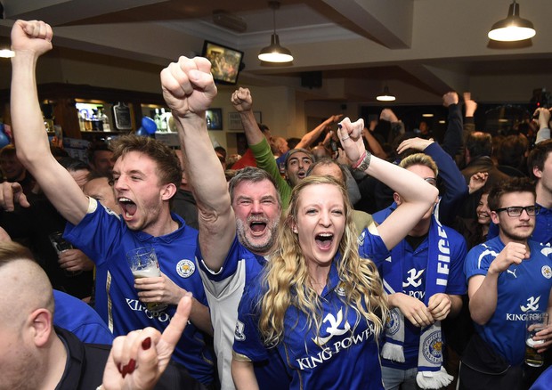 Festeggiamenti per la vittoria del Leicester © EPA