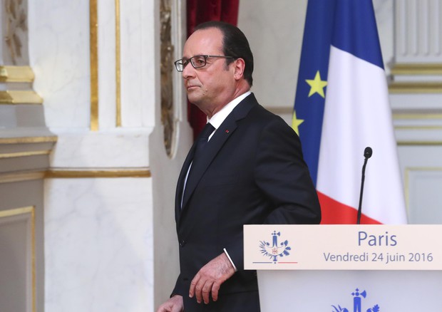 Francois Hollande (foto: AP)