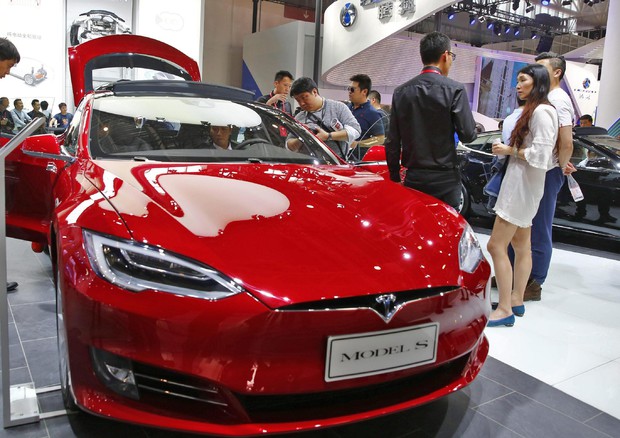 Problemi servosterzo, Tesla richiama 123mila auto elettriche © ANSA 