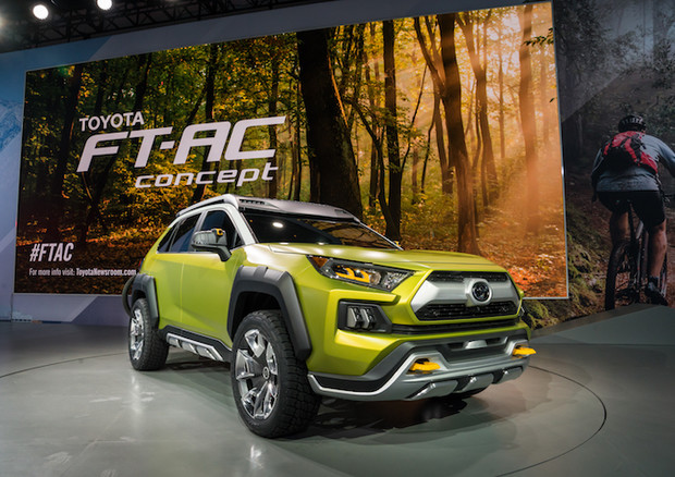 Tempo di avventura per Toyota con il Concept FT-AC © Toyota