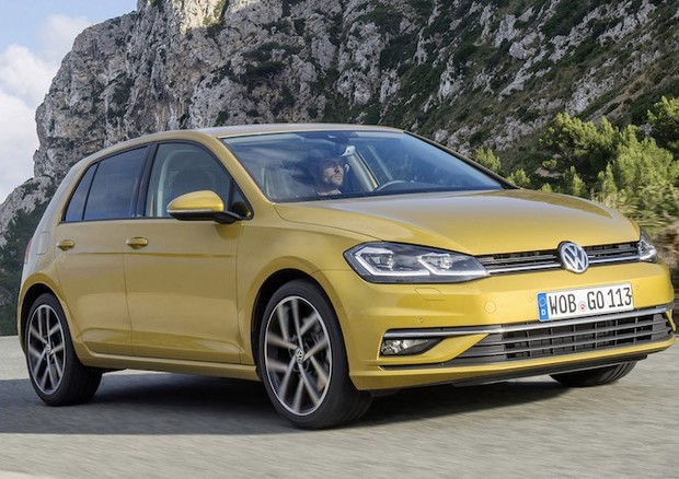 Nuova VW Golf entra nel futuro e arriva negli autosaloni © Volkswagen
