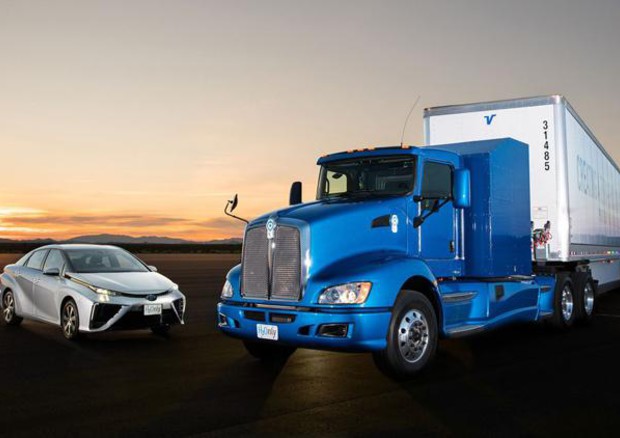 Toyota presenta a sorpresa alimentazione idrogeno per truck © Toyota Usa Press