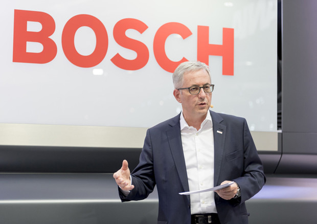Bosch, prime vere auto a guida autonoma soltanto dopo 2020 © ANSA