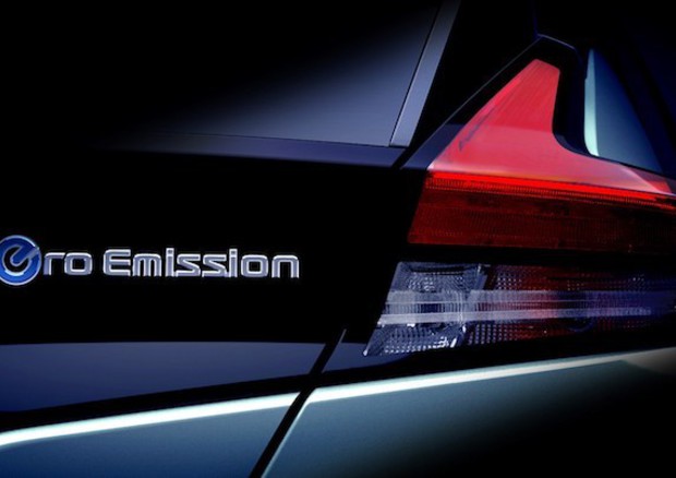 Dettaglio del posteriore per nuovo teaser Nissan Leaf © Nissan