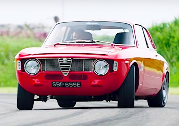 Alfa Giulia GT d'epoca torna a ruggire e Top Gear applaude © Alfaholics