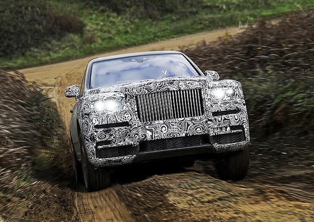Cullinan suv Rolls-Royce unico e prezioso come la supergemma © Rolls-Royce Press